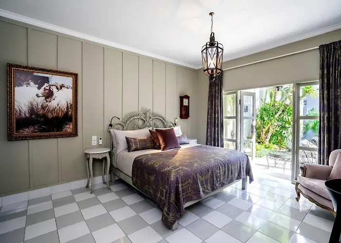 The Gatehouse - Stylish And Unique Luxury Pool Villa, Great Location! * Seminyak (Bali)